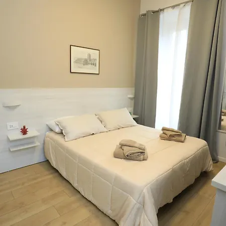 فندق مبيت وإفطار Costa Degli Dei 4*
